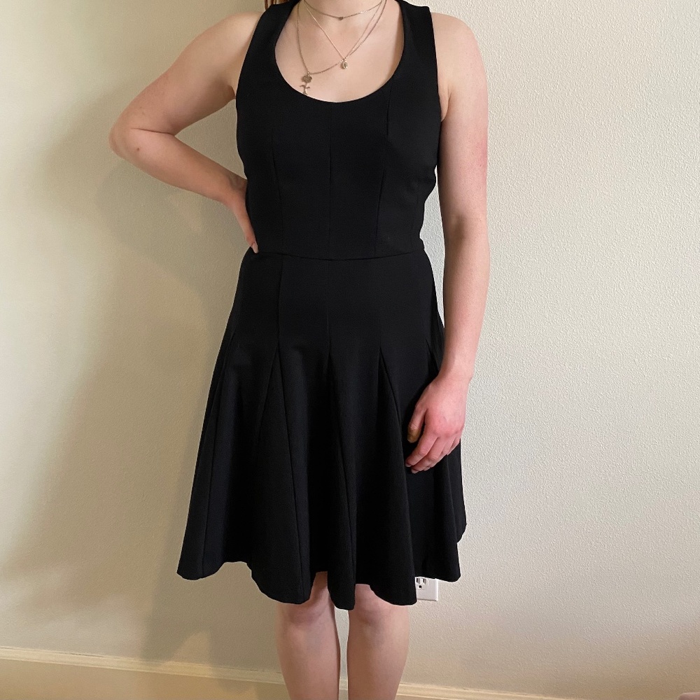 Banana republic black cocktail dress size 4 NWT